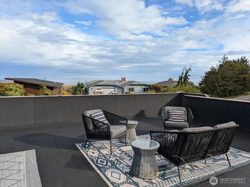 Property photo for 72 Sea View Drive, Port Angeles photo 30