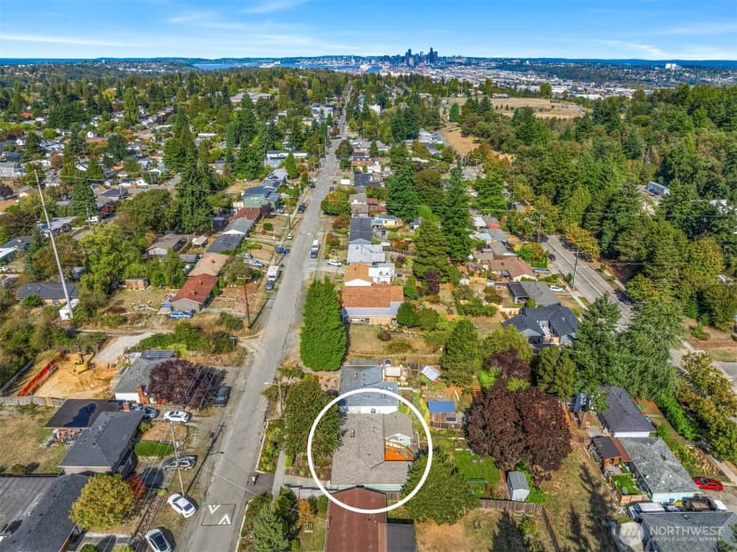 Property photo for 9408 9th Avenue Sw, Seattle photo 32