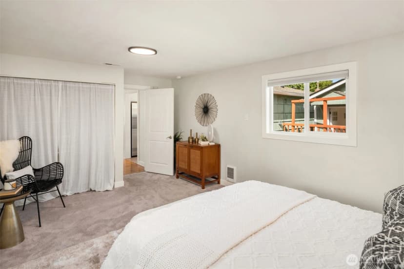 Property photo for 9408 9th Avenue Sw, Seattle photo 20