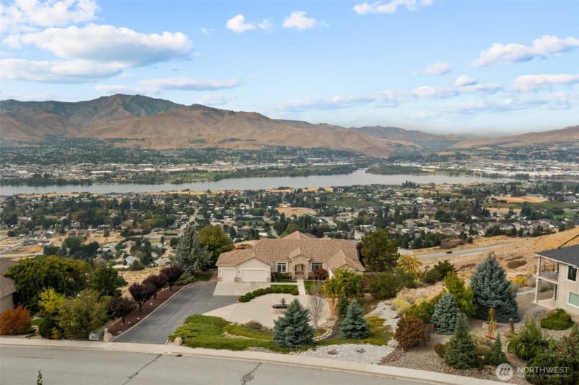 Property photo for 2330 Enchantment View, East Wenatchee photo 34