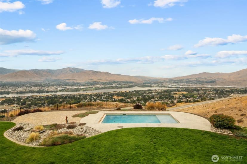 Property photo for 2330 Enchantment View, East Wenatchee photo 35