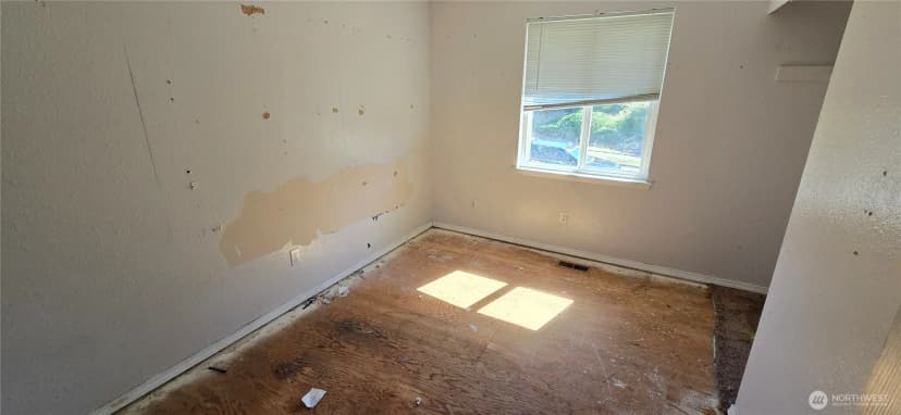 Property photo for 5626 S Gove Street, Tacoma photo 9