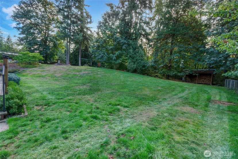 Property photo for 12212 401 Street E, Eatonville photo 33