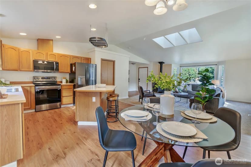 Property photo for 12212 401 Street E, Eatonville photo 8