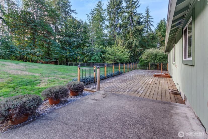 Property photo for 12212 401 Street E, Eatonville photo 30