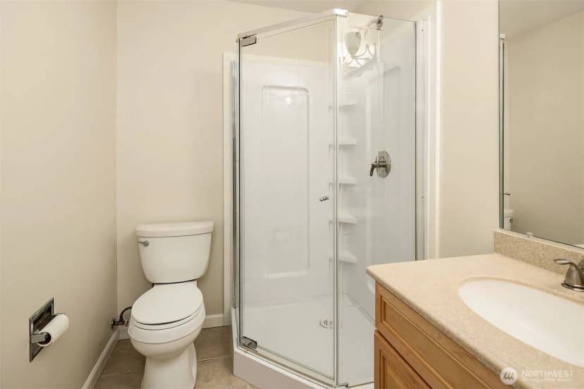 Property photo for 2753 124th Avenue Se, Bellevue photo 16