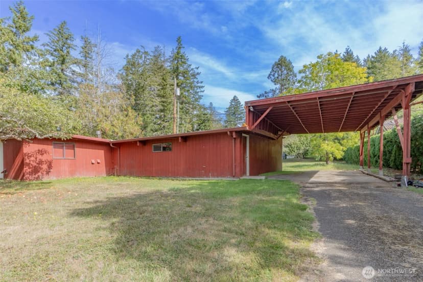Property photo for 8939 Buttonwood Lane Ne, Olympia photo 30