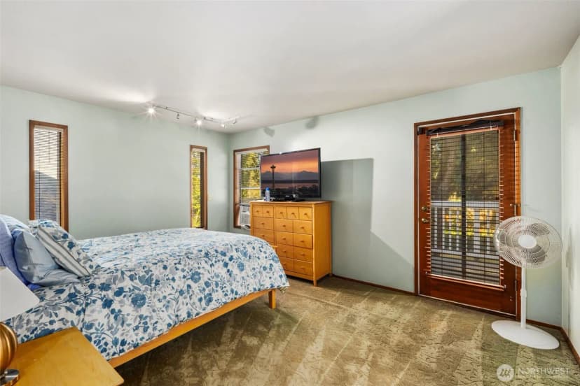Property photo for 13941 Ne 85th Street, Redmond photo 17