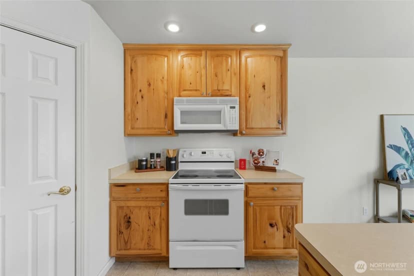 Property photo for 716 Se Songbird, College Place photo 13