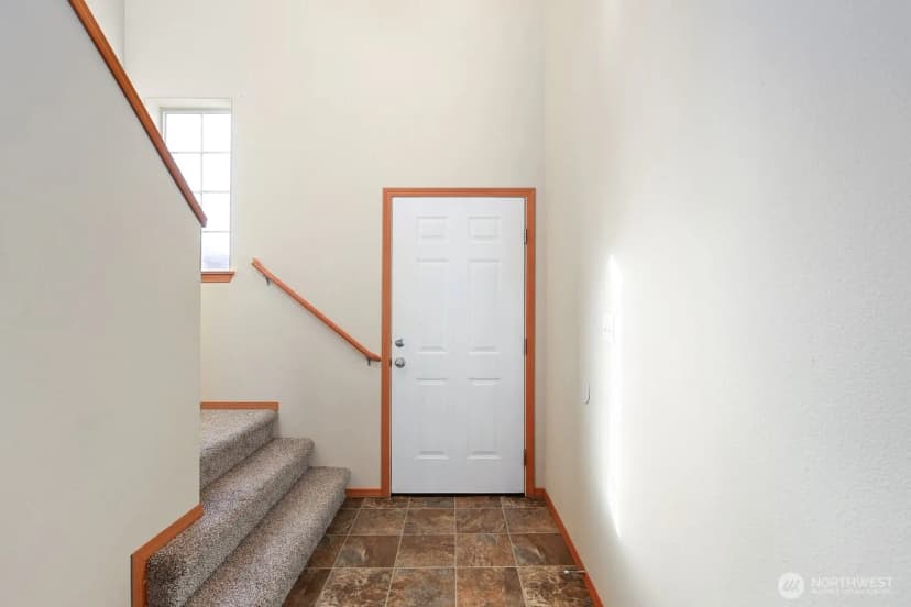 Property photo for 638 Shirehill Street, Bremerton photo 15