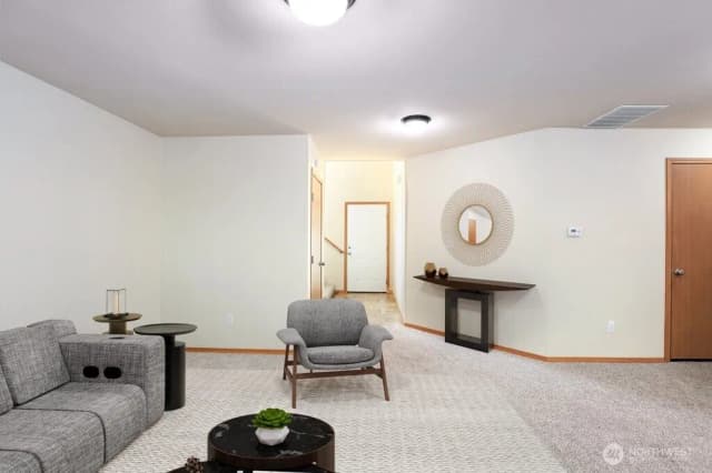Property photo for 638 Shirehill Street, Bremerton photo 4