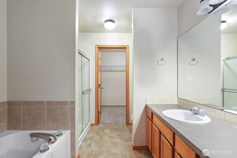 Property photo for 638 Shirehill Street, Bremerton photo 19