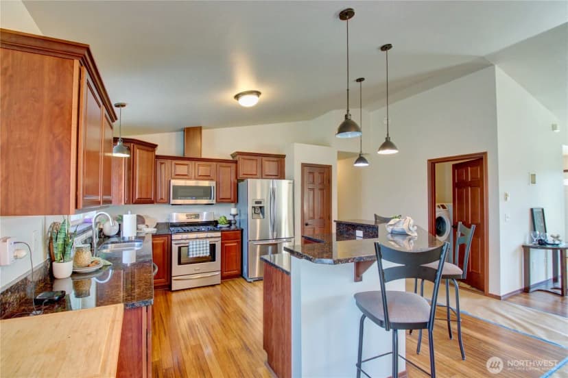 Property photo for 8336 Pinelli Road, Sedro Woolley photo 3