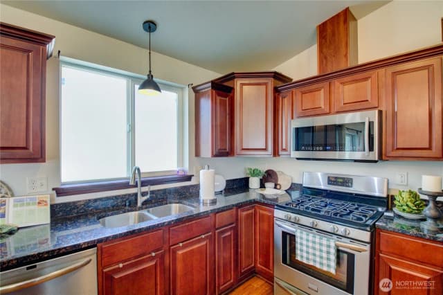 Property photo for 8336 Pinelli Road, Sedro Woolley photo 4