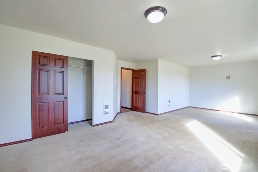 Property photo for 8336 Pinelli Road, Sedro Woolley photo 10