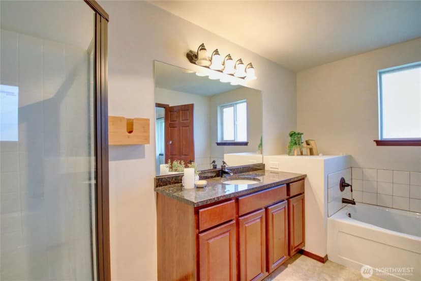 Property photo for 8336 Pinelli Road, Sedro Woolley photo 7