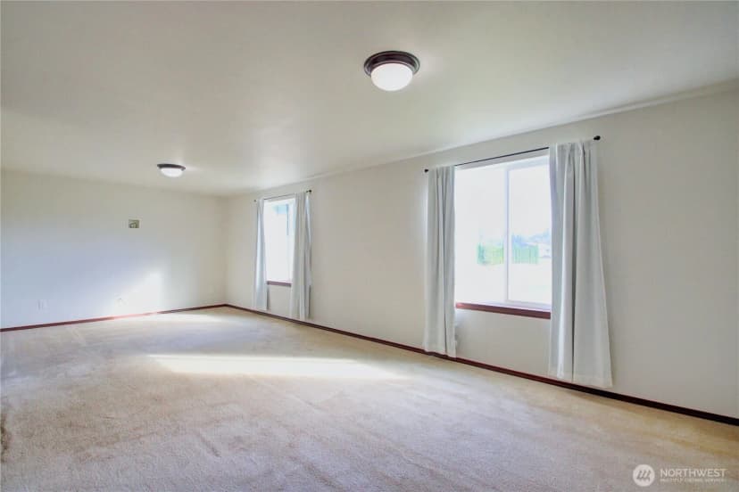 Property photo for 8336 Pinelli Road, Sedro Woolley photo 11