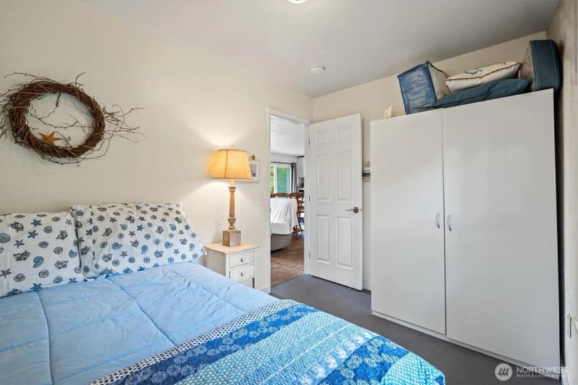 Property photo for 11303 Pacific Way, Long Beach photo 23