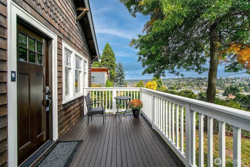Property photo for 3413 10th Avenue W, Seattle photo 20