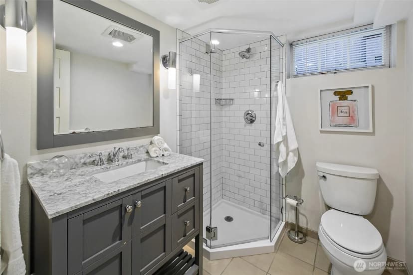 Property photo for 3413 10th Avenue W, Seattle photo 18