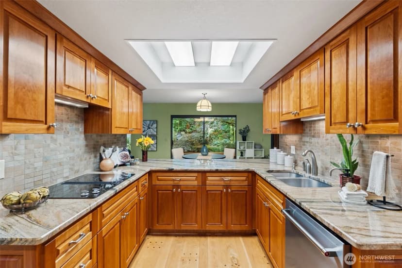 Property photo for 7102 78th Avenue Nw, Gig Harbor photo 12