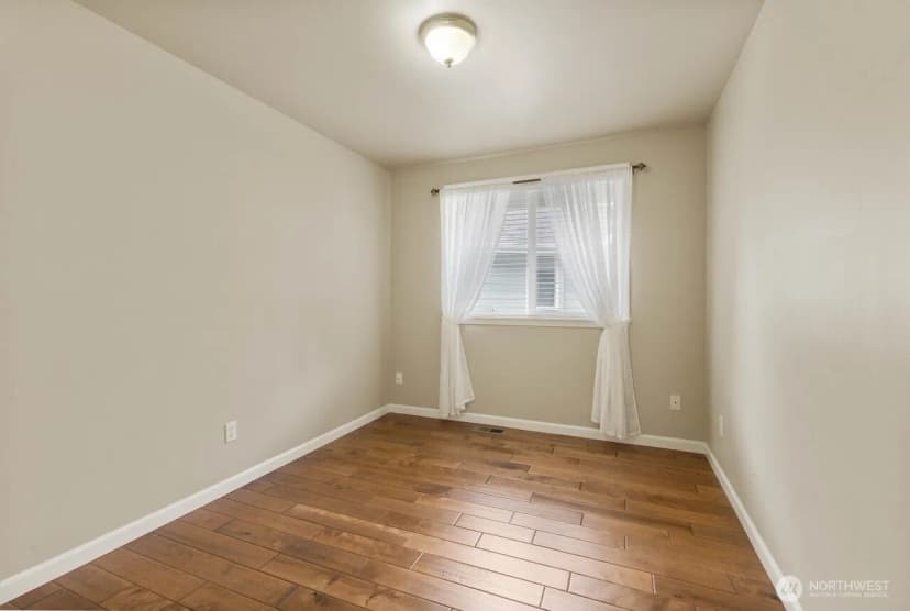 Property photo for 4324 7th Street Pl Se, Puyallup photo 15