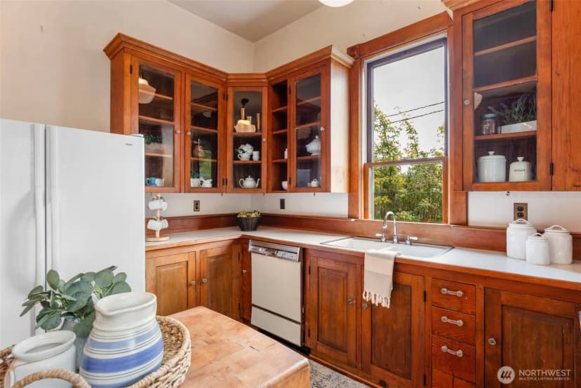 Property photo for 1707 Jackson Street, Port Townsend photo 11
