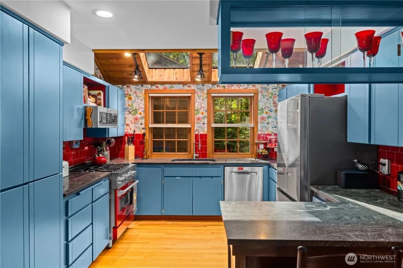 Property photo for 10712 Ne Torvanger Road, Bainbridge Island photo 10