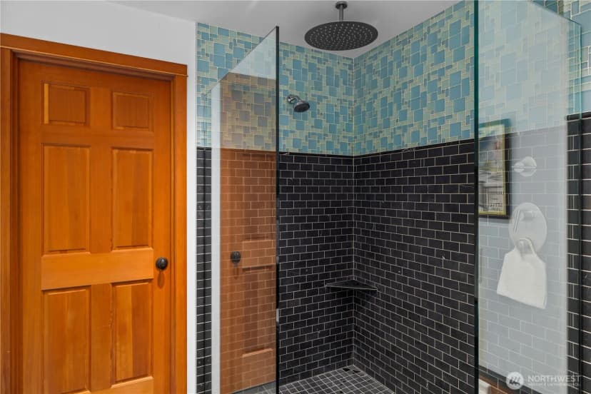 Property photo for 10712 Ne Torvanger Road, Bainbridge Island photo 21