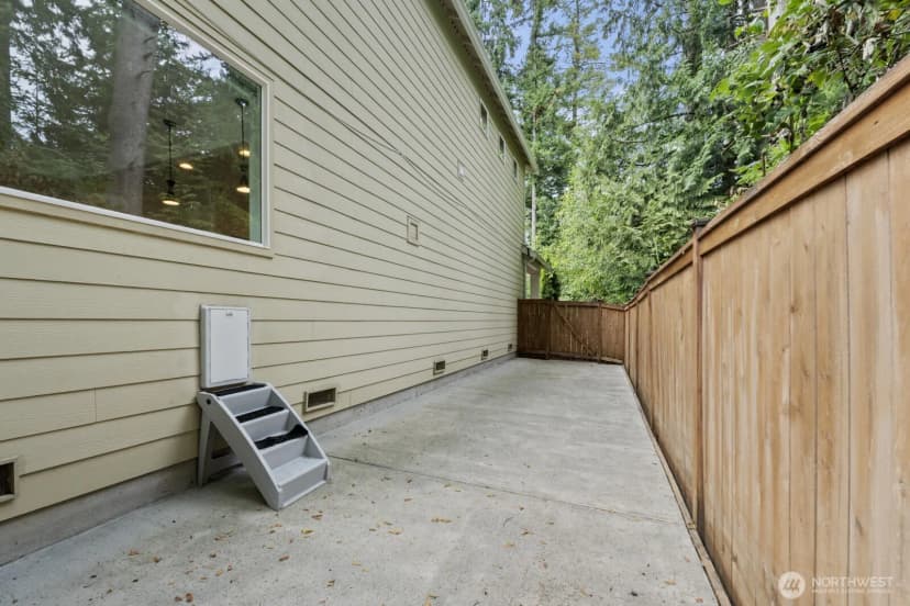 Property photo for 12403 17th Ave Se, Everett photo 37