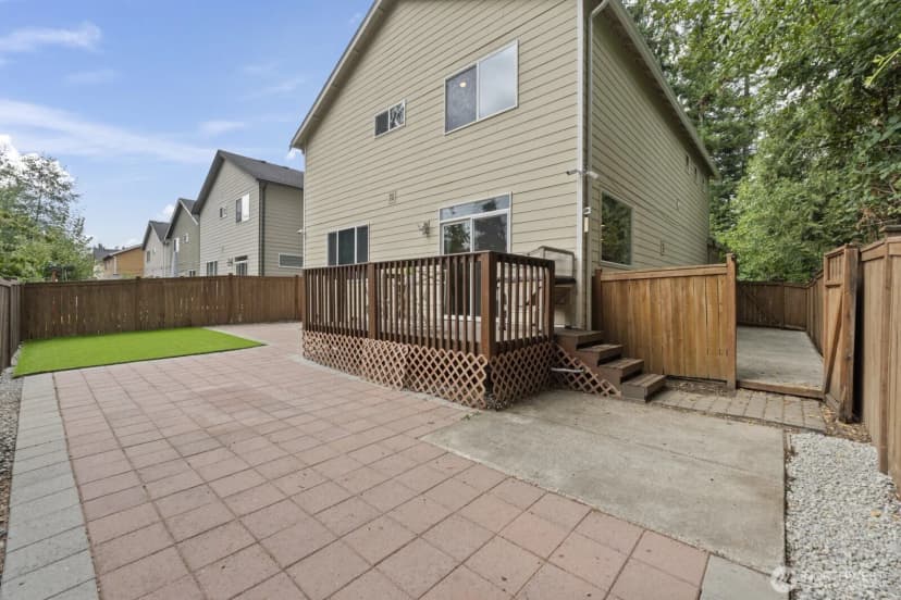 Property photo for 12403 17th Ave Se, Everett photo 36