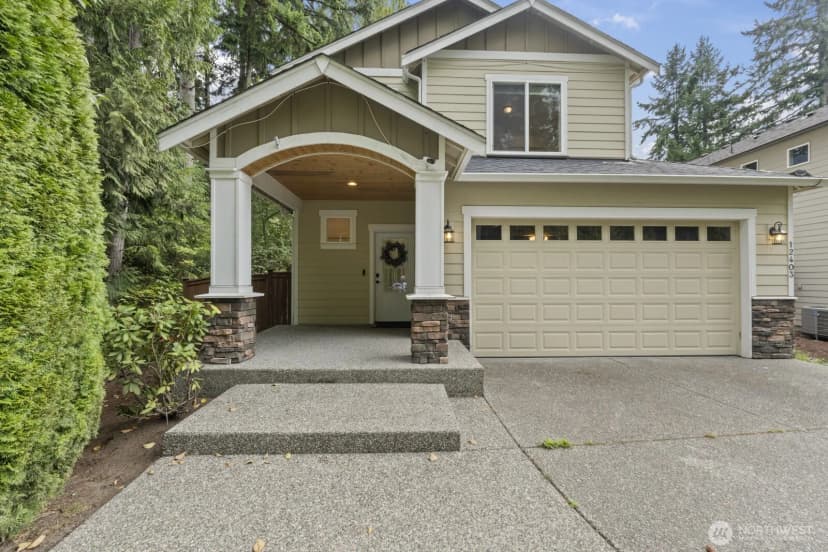Property photo for 12403 17th Ave Se, Everett