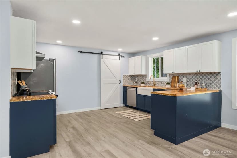 Property photo for 9815 139th Street Nw, Gig Harbor photo 8