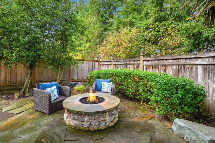 Property photo for 22824 Ne 100th Place, Redmond photo 12