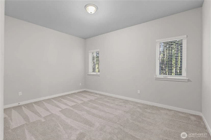 Property photo for 18425 Rampart Drive Se, Yelm photo 10
