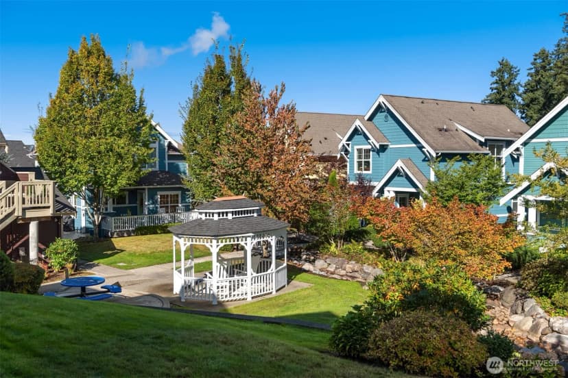 Property photo for 1912 Ne Kincaid Walk, Issaquah photo 24