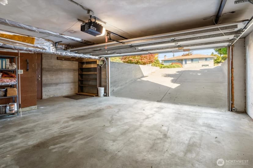 Property photo for 9233 20th Avenue Nw, Seattle photo 26