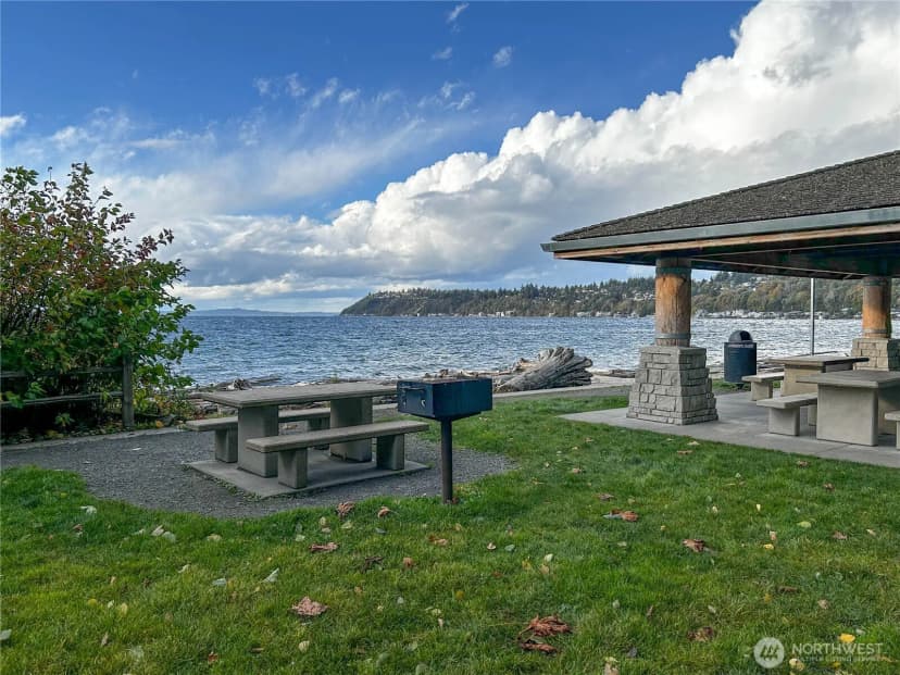 Property photo for 1518 Sw 130th Street, Burien photo 35