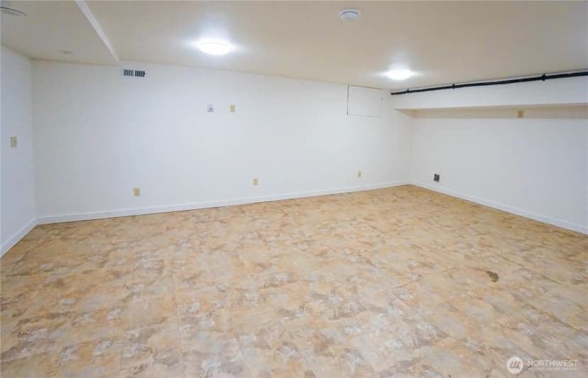 Property photo for 1518 Sw 130th Street, Burien photo 29