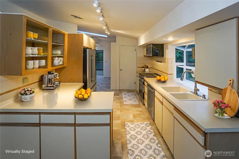 Property photo for 1518 Sw 130th Street, Burien photo 12