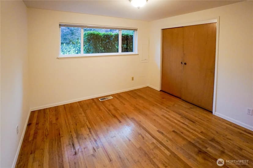 Property photo for 1518 Sw 130th Street, Burien photo 28