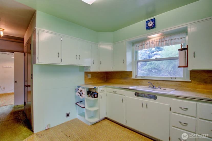 Property photo for 1520 Broad Street, Mount Vernon photo 8