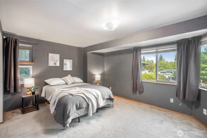 Property photo for 5600 Wisteria Lane Ne, Bremerton photo 12