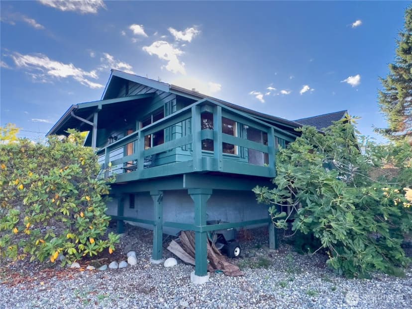 Property photo for 30 Maple Drive, Port Townsend photo 2