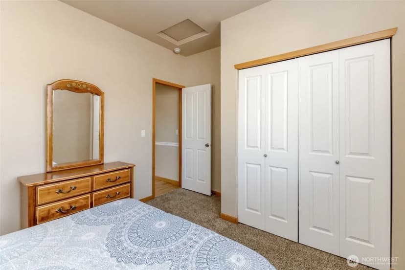 Property photo for 1113 Ofarrell Lane Nw, Orting photo 19