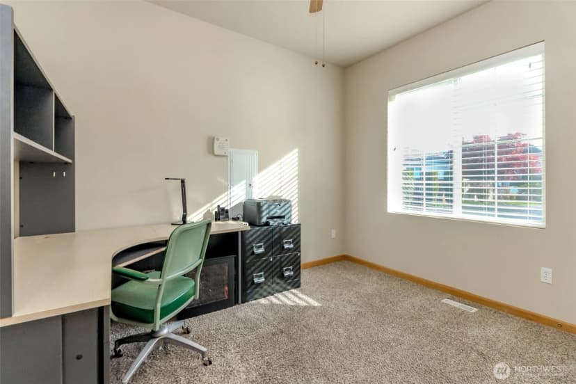 Property photo for 1113 Ofarrell Lane Nw, Orting photo 16