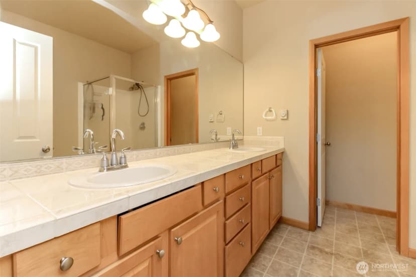 Property photo for 1113 Ofarrell Lane Nw, Orting photo 26