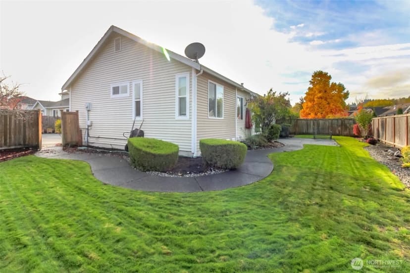 Property photo for 1113 Ofarrell Lane Nw, Orting photo 32