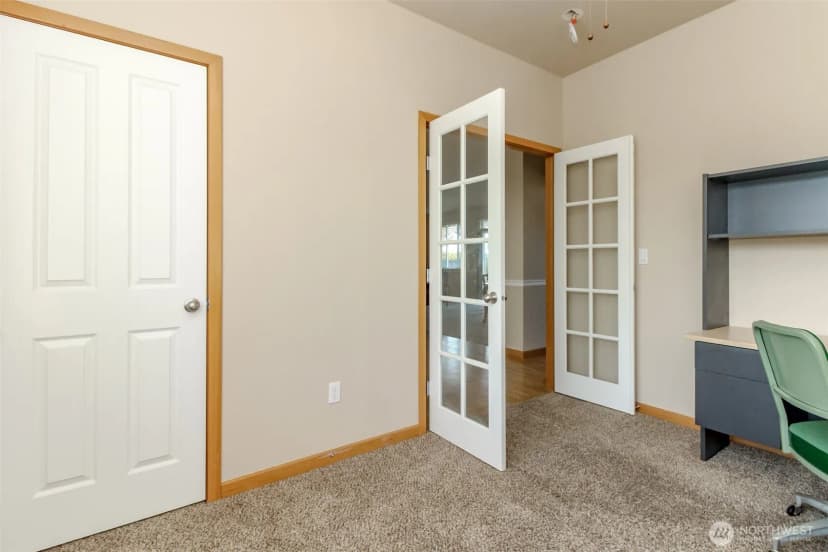 Property photo for 1113 Ofarrell Lane Nw, Orting photo 17