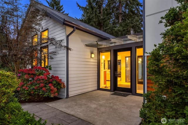 Property photo for 10959 Falk Road Ne, Bainbridge Island photo 4